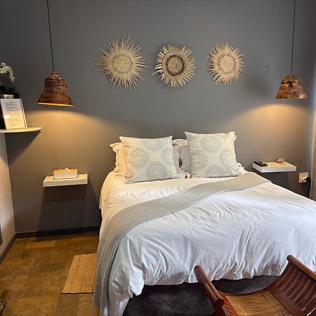 Luxury Upmarket Guesthouse 20 On 4Th Rustenburg Esterno foto