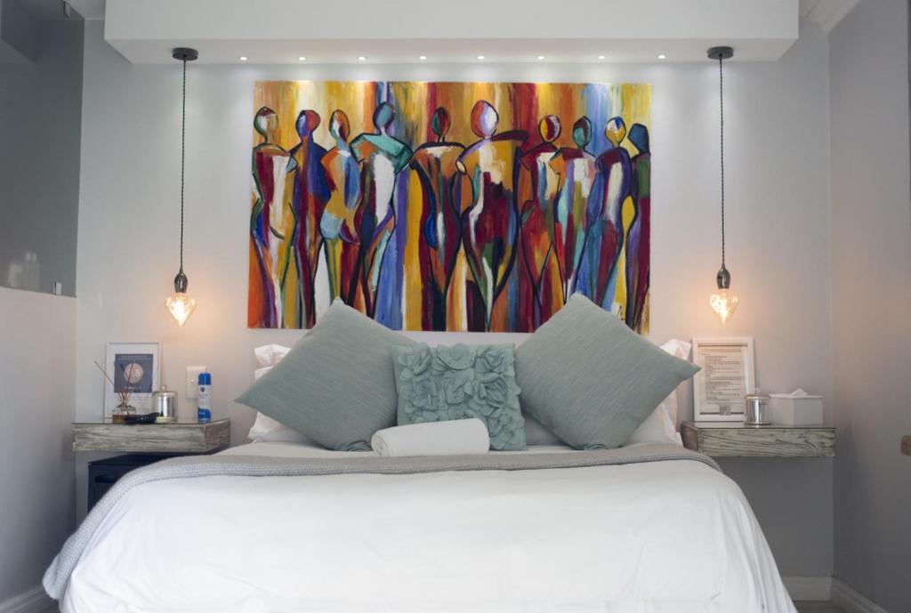 Luxury Upmarket Guesthouse 20 On 4Th Rustenburg Esterno foto