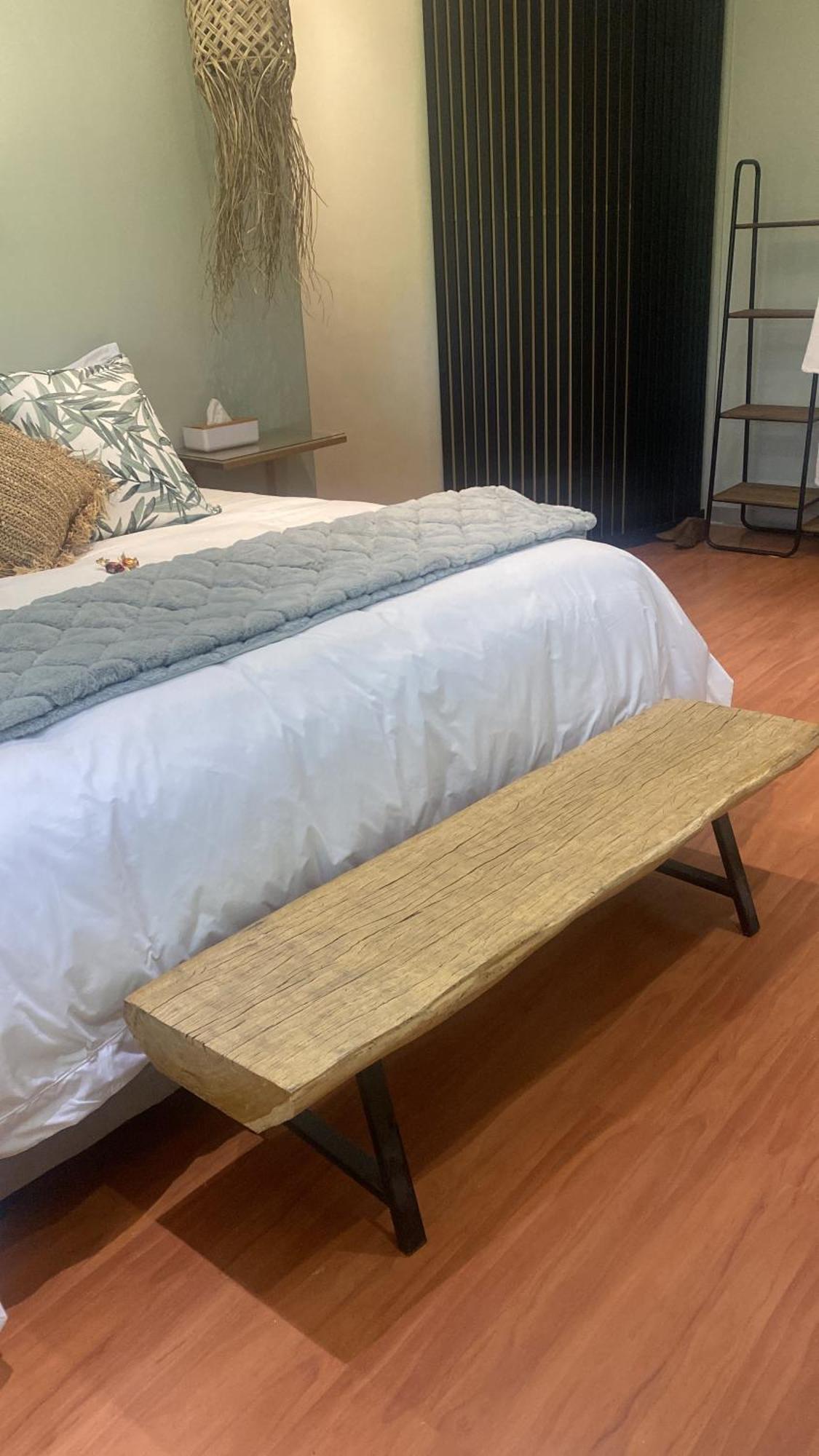 Luxury Upmarket Guesthouse 20 On 4Th Rustenburg Esterno foto